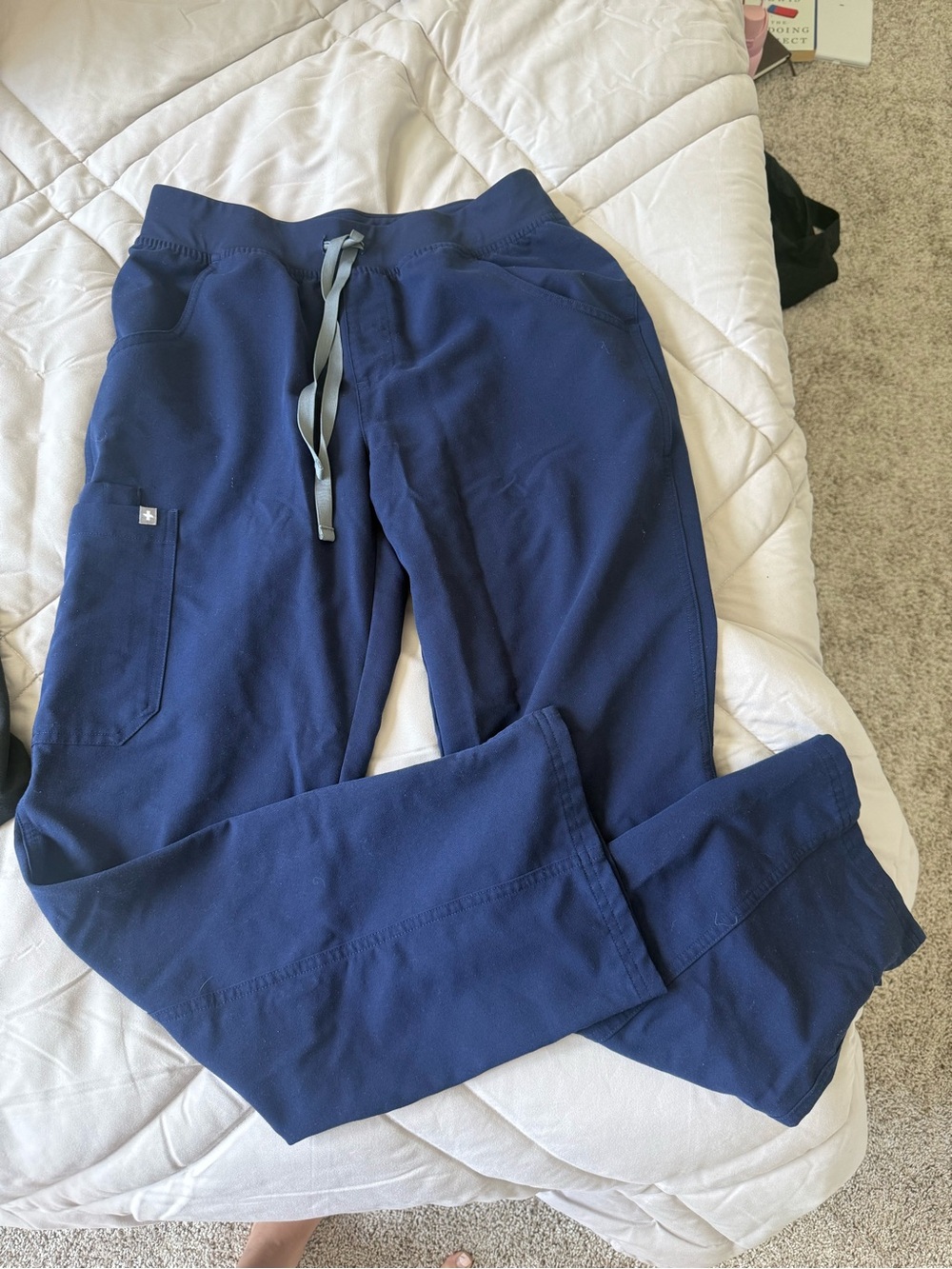Figs Women's Navy Drawstring Jogger Sweatpants